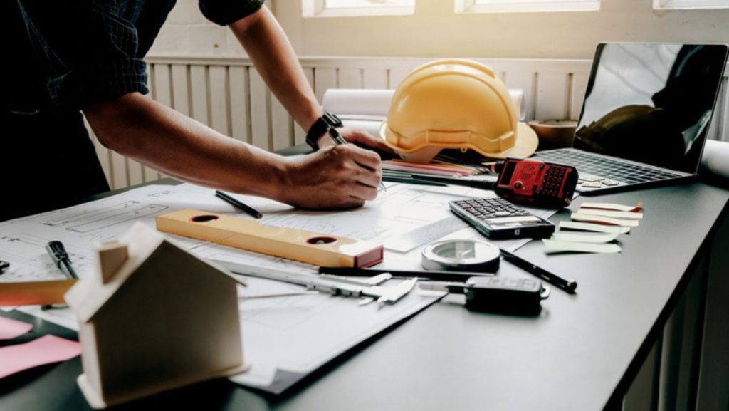 働きながら施工管理関連の資格を取る現実的な方法